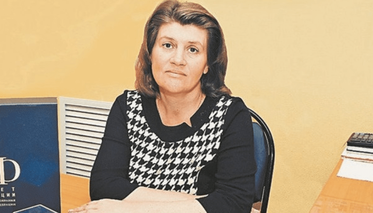 Елена Пивоварова. Скриншот фото с сайта Альянса независимых региональных издателей от 26.02.21, https://anri.org.ru/2021/02/26/elena-pivovarova-popala-v-reanimaciju-s-podozreniem-na-insult/
