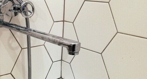 Водопроводный кран. Фото Нины Тумановой для "Кавказского узла" Водопроводный кран. Фото Нины Тумановой для "Кавказского узла"