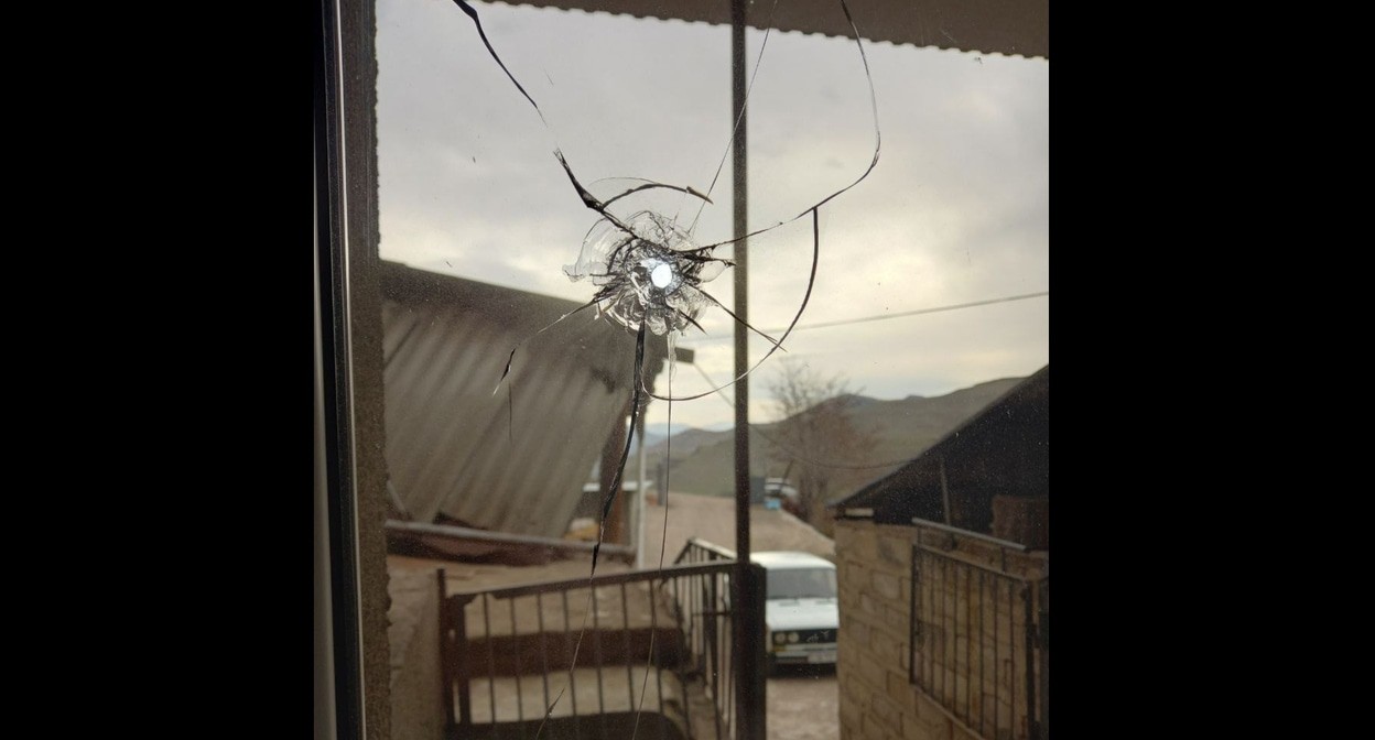 Последствия обстрела села Хнацах. Фото из телеграм-канала Минобороны Армении https://t.me/mil_armenia/16158