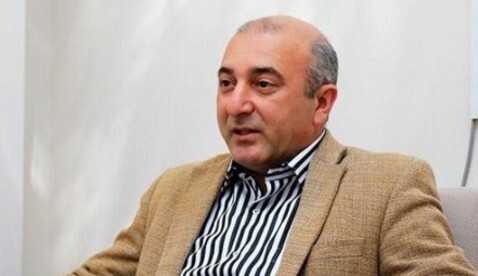 Адалят Вердиев. Фото: Report.az https://report.az/ru/proisshestviya/arestovan-voennyj-ekspert-adalyat-verdiev/

