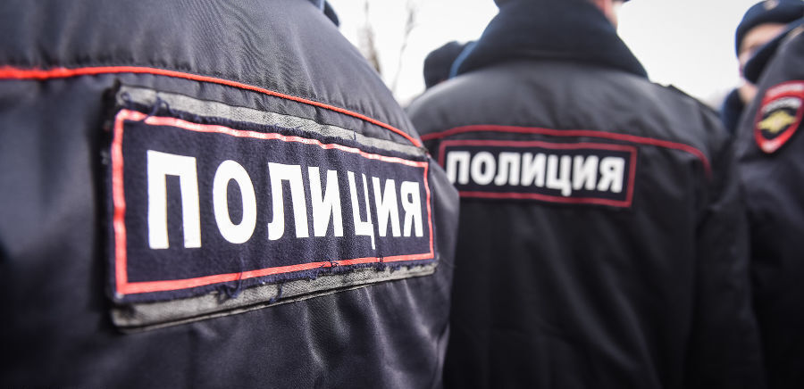 Полицейские. Фото Елены Синеок, "Юга.ру"