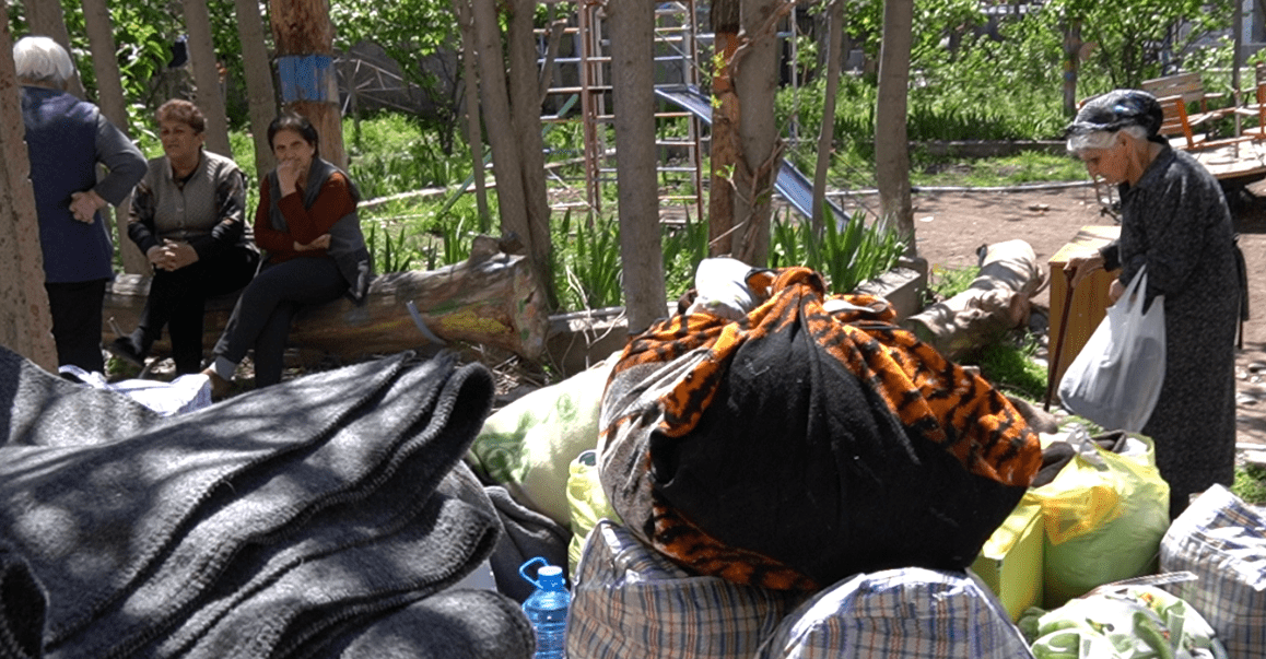 Карабахские беженцы. Фото Алвард Григорян для "Кавказского узла".