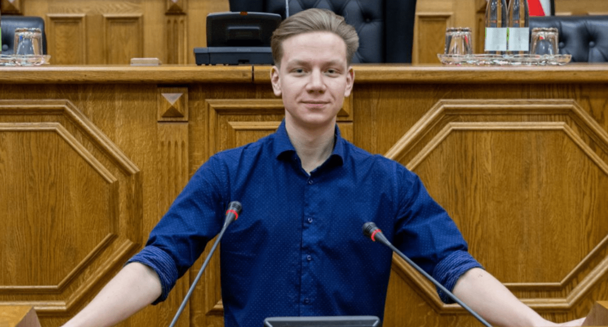 Марк Серов. Скриншот фото из Telegram-канала "Россияне Батуми" от 24.05.25, https://t.me/russiansbatumi/1297?single.