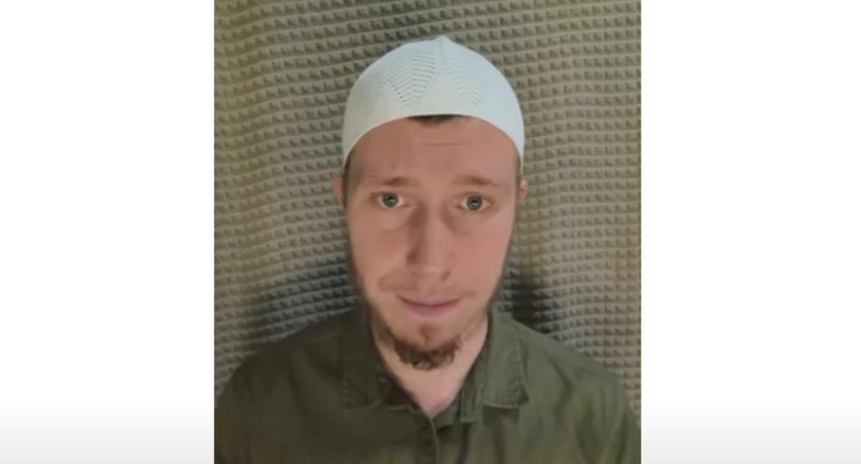 Мансур Гнеев. Стоп-кадр видео из его YouTube-канала https://www.youtube.com/@Mansur-Gneev-/videos.