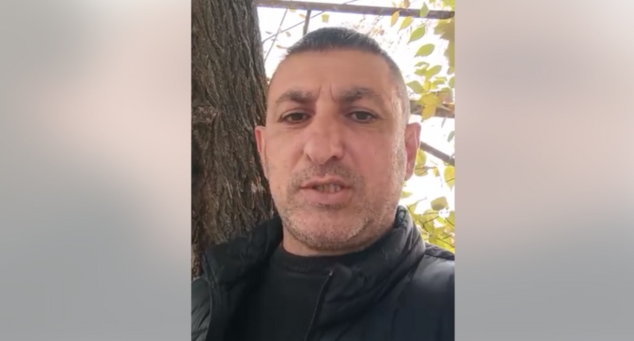 Кадр видео Армена Петросяна https://www.facebook.com/100006053826949/videos/1502596407732370/ (деятельность компании Meta, которая владеет Facebook, Instagram и WhatsApp, запрещена в России).