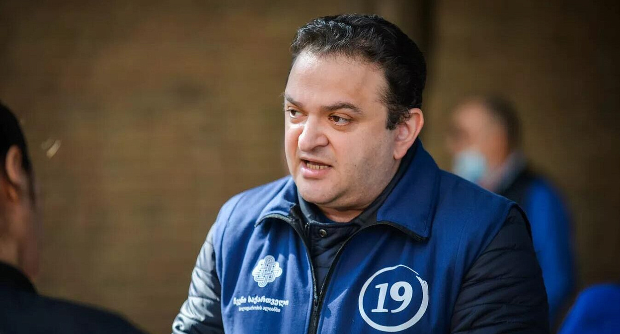 Гедеван Попхадзе. Фото: https://abbv.ru/news/obshchestvo/storonniki-gruzinskoy-oppozitsii-prodolzhayut-golodovku-u-zdaniya-parlamenta/