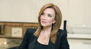 Гюльтекин Гаджибейли. Фото: Meydan TV https://www.meydan.tv/az/article/gult%c9%99kin-hacib%c9%99yli-bar%c9%99sind%c9%99-deport-q%c9%99rari-cixarilib/