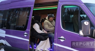 Азербайджанские переселенцы. 11 марта 2026 года. Фото: Report https://report.az/daxili-siyaset/xocavend-ve-xocali-rayonlarina-novbeti-koc-karvanlari-yola-salinib1214323465