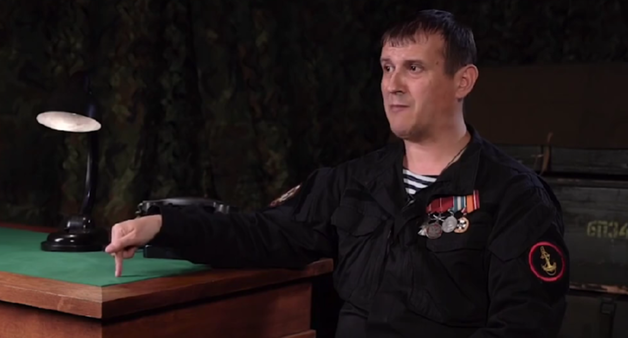 Иван Отраковский. Стоп-кадр видео https://www.youtube.com/watch?v=dZwIef9yM5g.