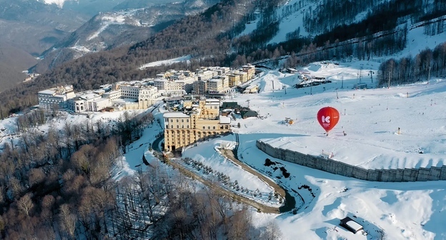 Курорт "Красная Поляна". Фото: пресс-служба курорта https://krasnayapolyanaresort.ru/about Курорт "Красная Поляна". Фото: пресс-служба курорта https://krasnayapolyanaresort.ru/about