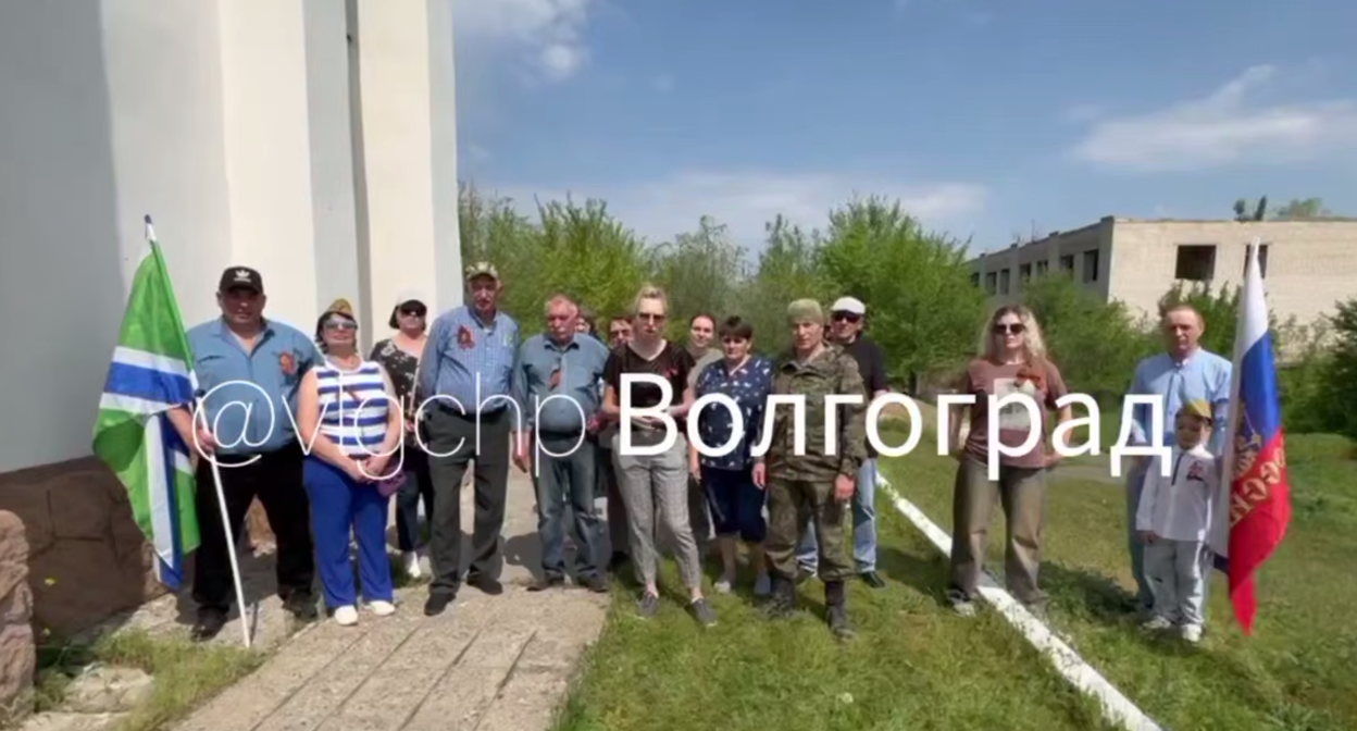 Кадр видеообращения жителей села Заплавное Волгоградской области с жалобой о перебоях с водой. Фото: Волгоград / Telegram-канал Кадр видеообращения жителей села Заплавное Волгоградской области с жалобой о перебоях с водой. Фото: Волгоград / Telegram-канал
