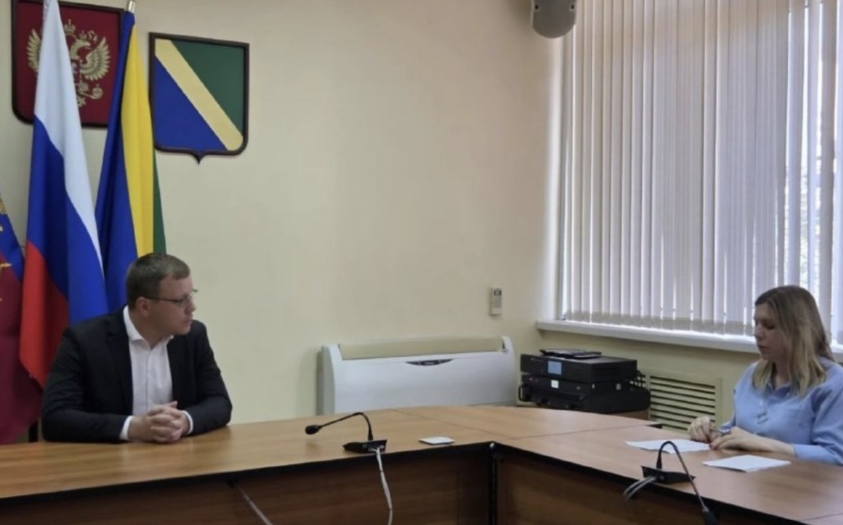 Сергей Бойко и Евгения Третьякова. Фото: пресс-служба администрации Туапсинского округа