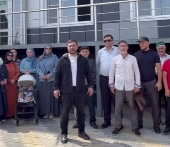 Кадр видеообращения жителей Ленинкента на работу новой поликлинники. Фото: Новости ННТ / Telegram-канал