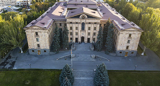 Парламент Армении. Фото: Aleksey Chalabyan a.k.a. Xelgen https://ru.wikipedia.org/ Парламент Армении. Фото: Aleksey Chalabyan a.k.a. Xelgen https://ru.wikipedia.org/