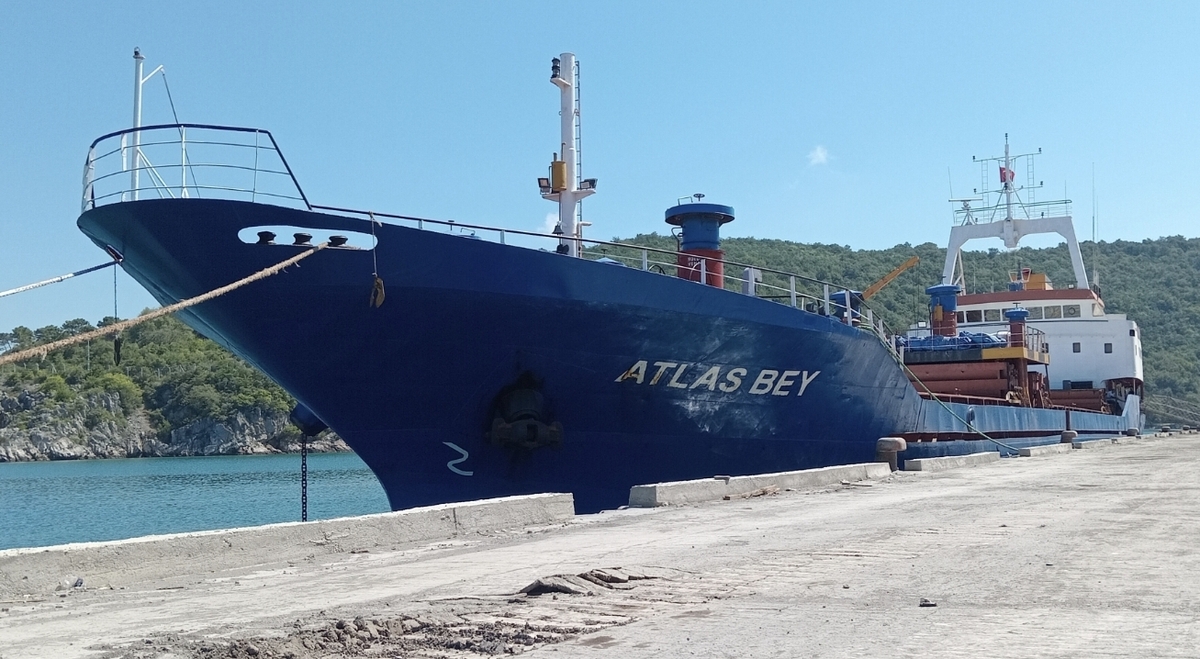 Судно Atlas Bey. Фото: Babur Halulu / www.shipspotting.com