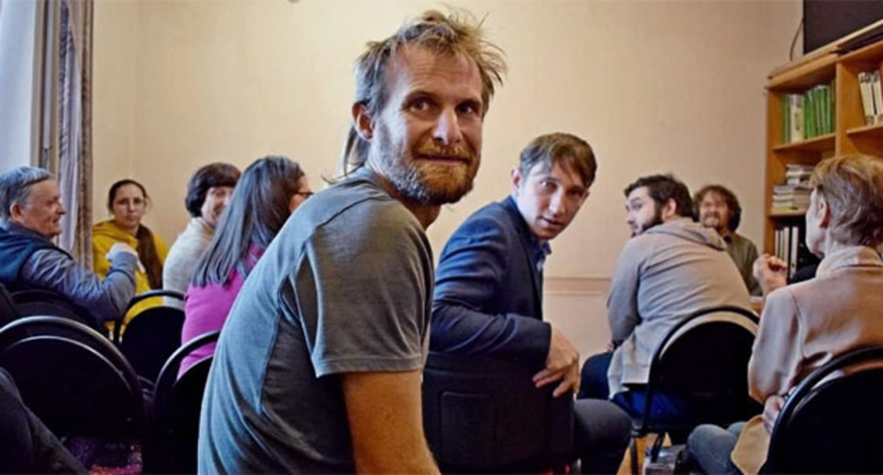 Денис Матвеев. Скриншот фото из Telegram-канала Виталия Вотановского (признан иноагентом) https://t.me/majdankrd/47332. Денис Матвеев. Скриншот фото из Telegram-канала Виталия Вотановского (признан иноагентом) https://t.me/majdankrd/47332.