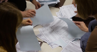 Избирательные бюллетени. Фото: Елена Синеок, "Юга.ру"