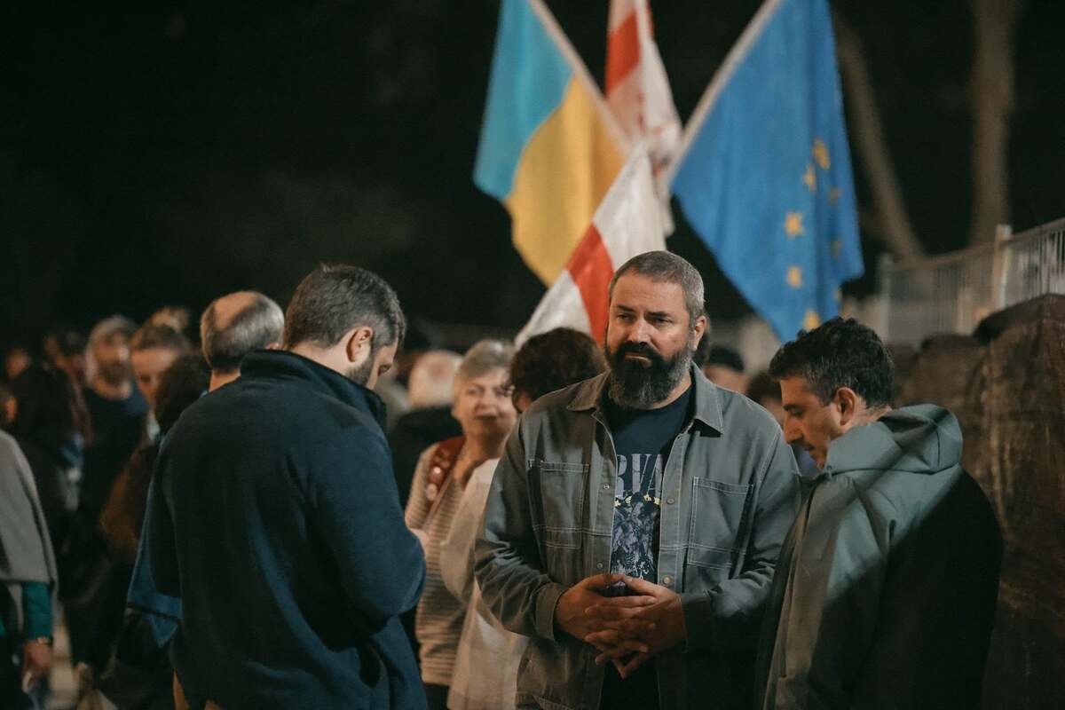 Демонстранты в 686-й день непрерывных протестов в Тбилиси. Фото: Леван Зазадзе / Facebook*.