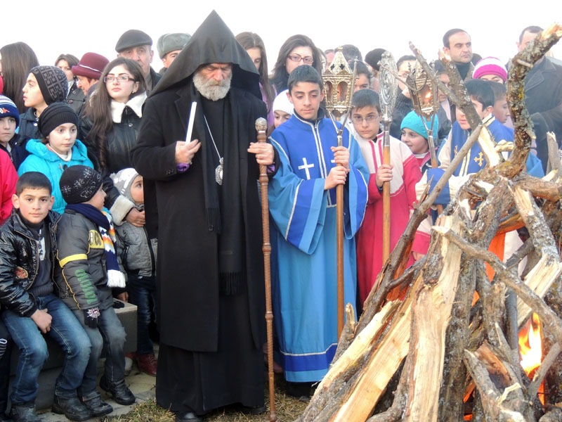 Огонь разгорается. Огонь разгорается.