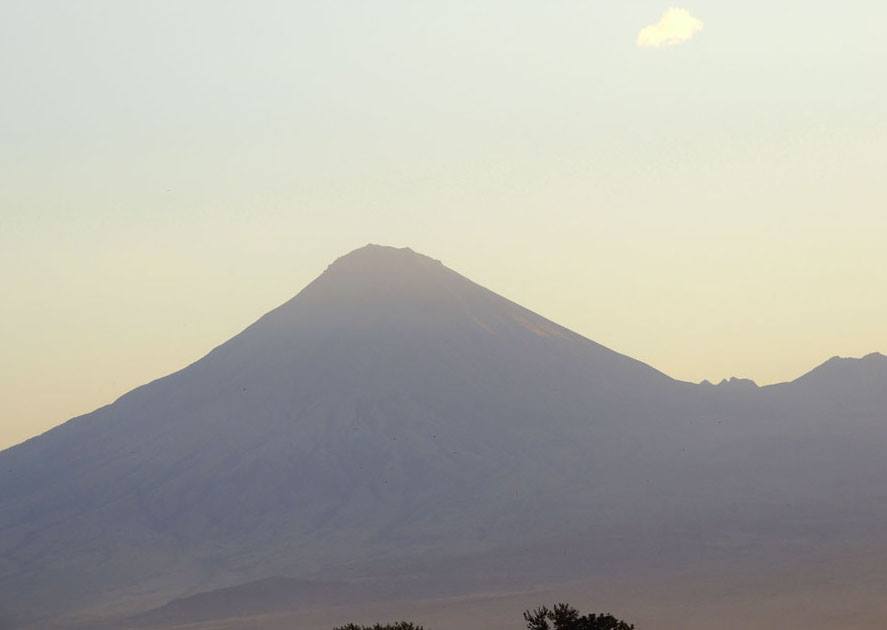 Малый Арарат (Сис). Малый Арарат (Сис).