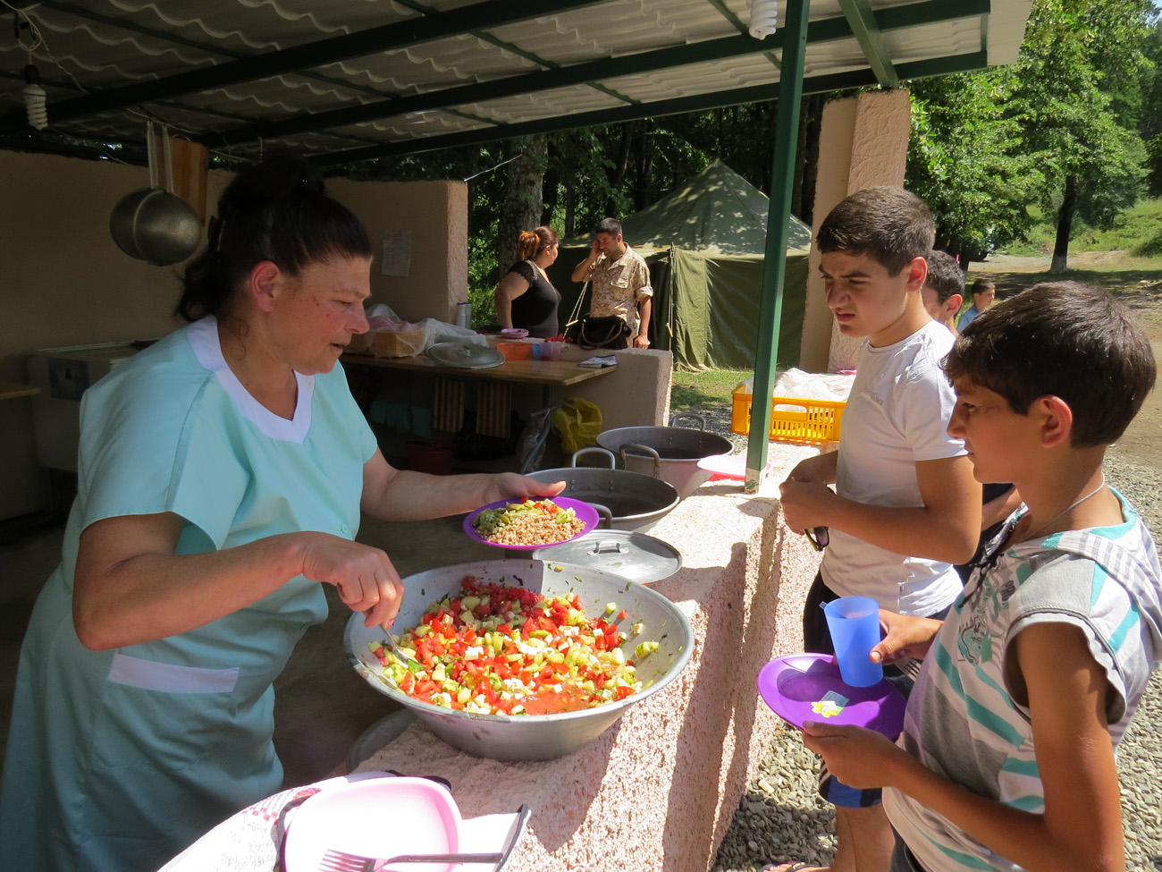 Один из лучших друзей детей - повар Лусине Чалумян.