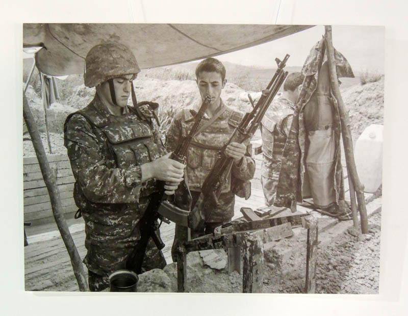 Линия фронта. Фотосюжет. Линия фронта. Фотосюжет.