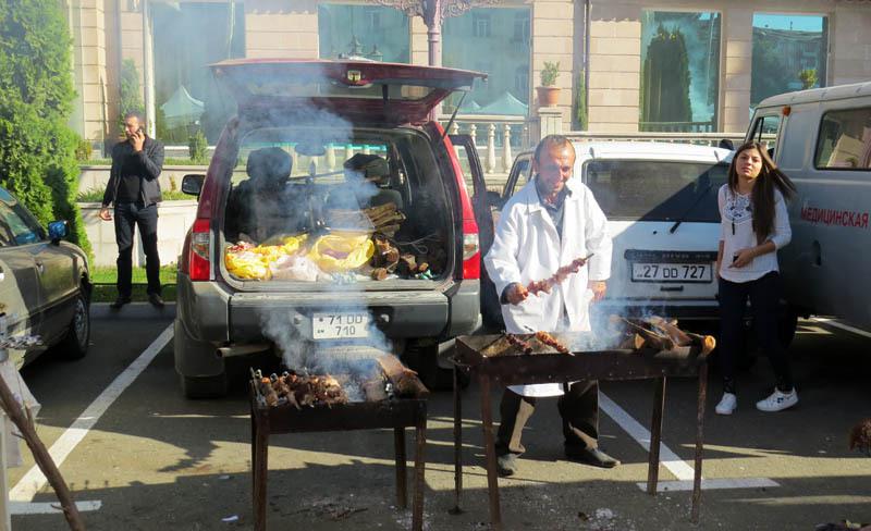 Ярмарка без шашлыка - не ярмарка.